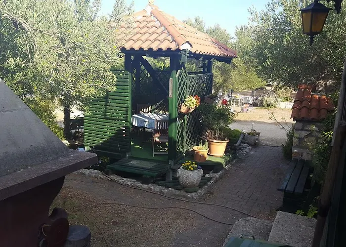 Matija Parque de Campismo Betina (Sibenik-Knin)