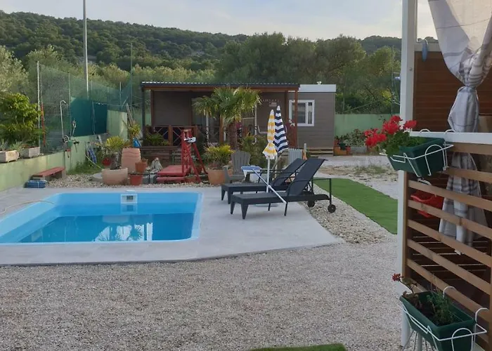 Campsite Matija Betina (Sibenik-Knin)